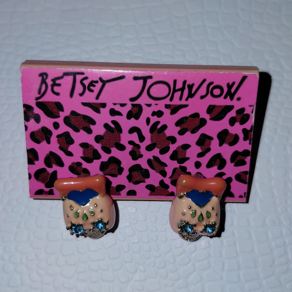 Betsey Johnson Pink Sugar Skull Stud Earrings